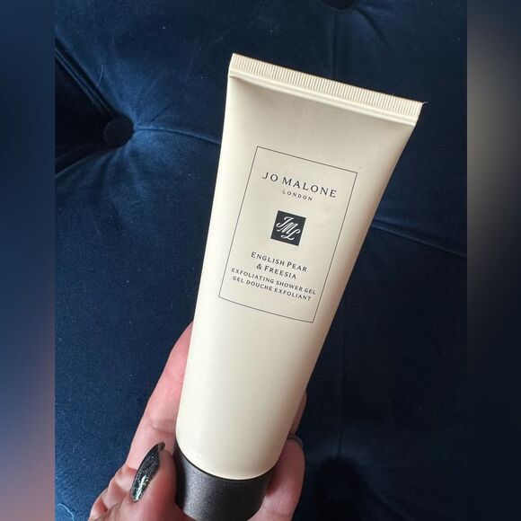 NEW Jo Malone London English Pear Freesia Exfoliating Shower Gel 2.5oz - Picture 5 of 5